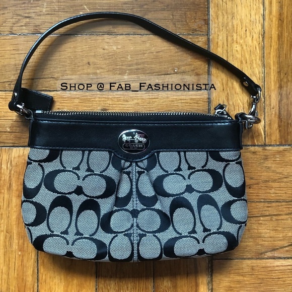 Coach Handbags - Coach Wristlet Wallet signature leather clutch